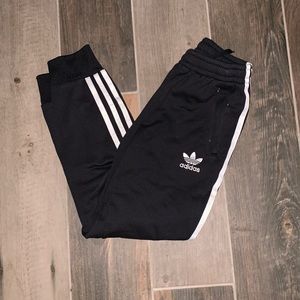 White and black girls/boys sweats.